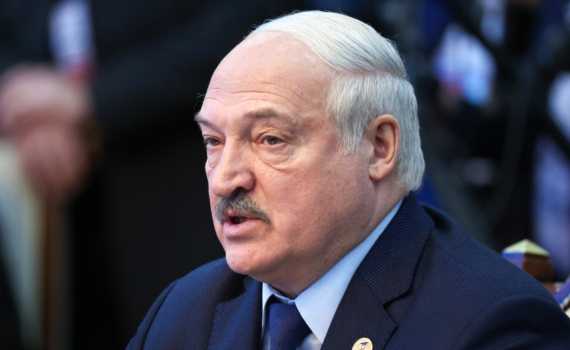 Лукашенко в интервью сообщил, что Путину звонили с Украины