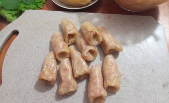 Послушные как шёлк: простой рецепт идеальных капустных листьев для голубцов — как у бабушки Послушные как шёлк: простой рецепт идеальных капустных листьев для голубцов — как у бабушки