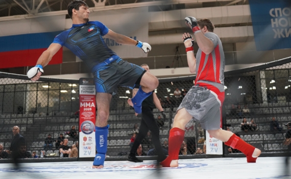 Бои в Новомосковске: лучшие тульские спортсмены отберутся в состав сборной Тульской области по ММА Бои в Новомосковске: лучшие тульские спортсмены отберутся в состав сборной Тульской области по ММА